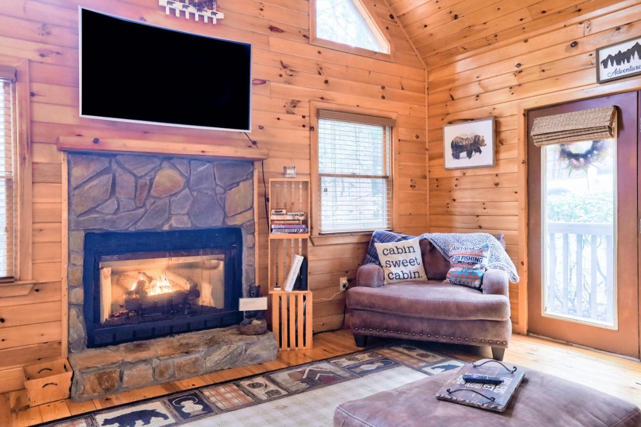 Bear In The Woods Holiday home Blue Ridge